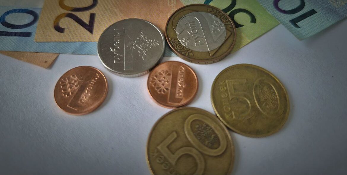 Зарплаты в Беларуси падают третий месяц подряд Белорусские монеты, 1pr.by